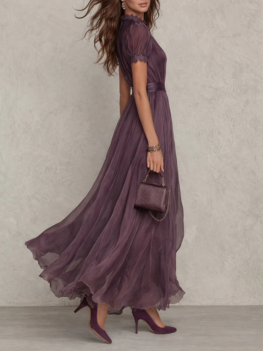 Florbela | Vestido Maxi em Chiffon Roxo com Renda e Decote Gota Vintage