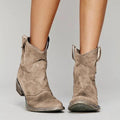 Daniela | Botins Cowboy de Camurça Mulher Cano Médio