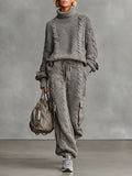 Luísa | Conjunto de Malha Mulher Sweater Gola Alta e Calças Cargo
