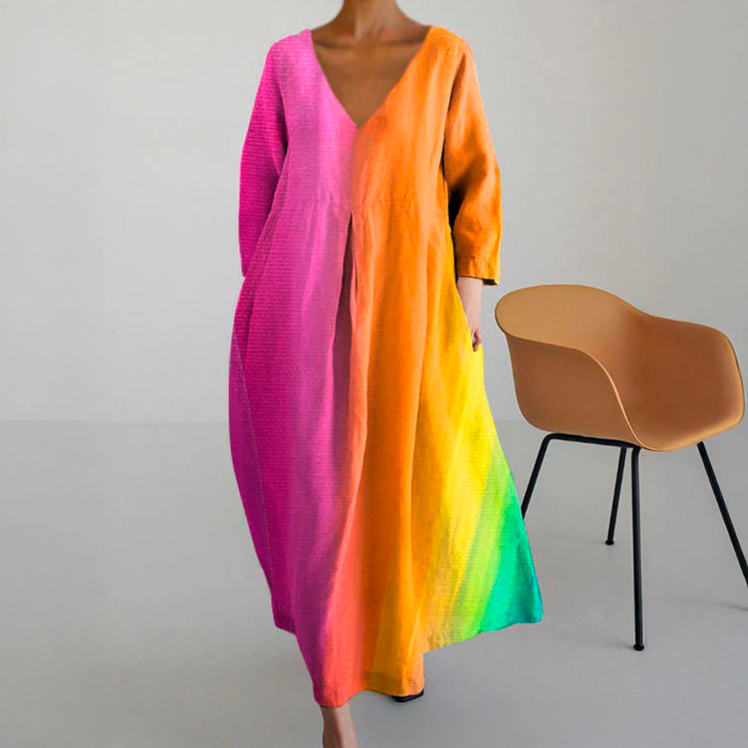 Anastacia - Vestido colorido com decote em V