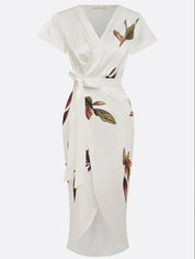 Matilde | Vestido Wrap Elegante com Estampa de Folhas