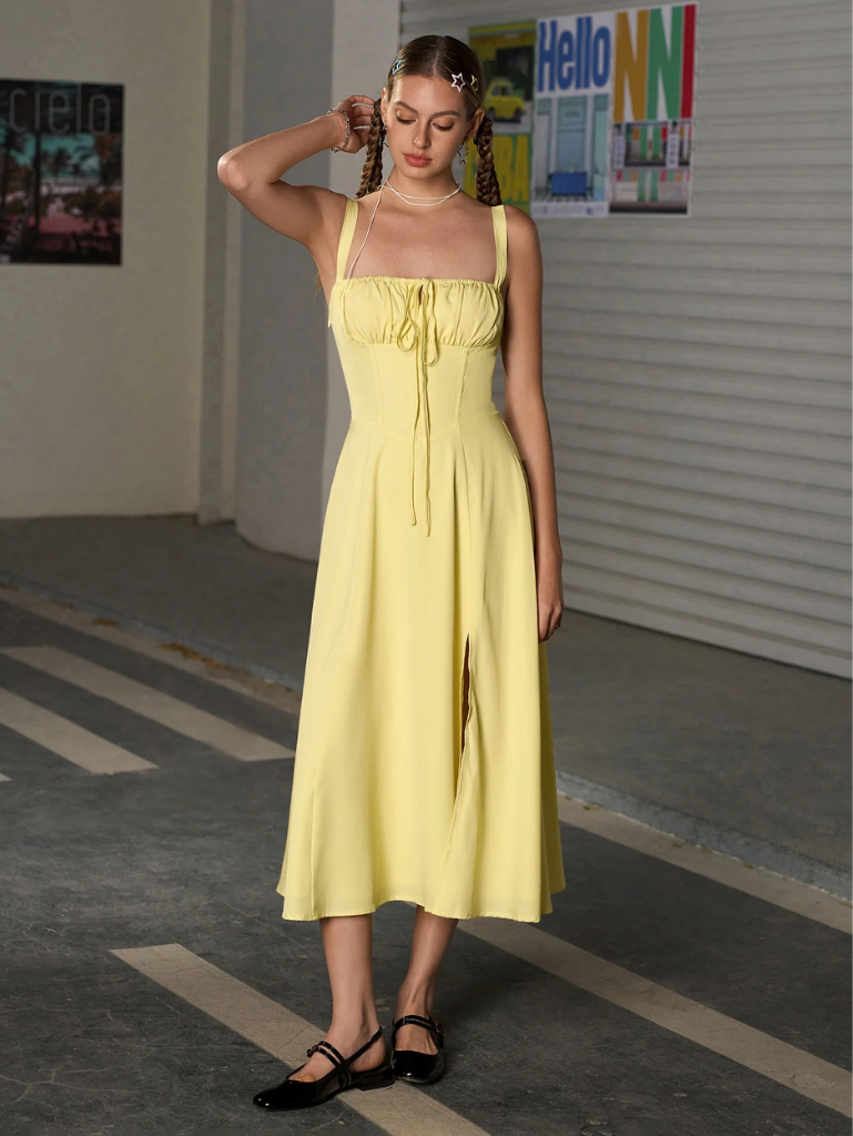 Claudia - Vestido Cami com Busto Franzido e Coxa Dividida