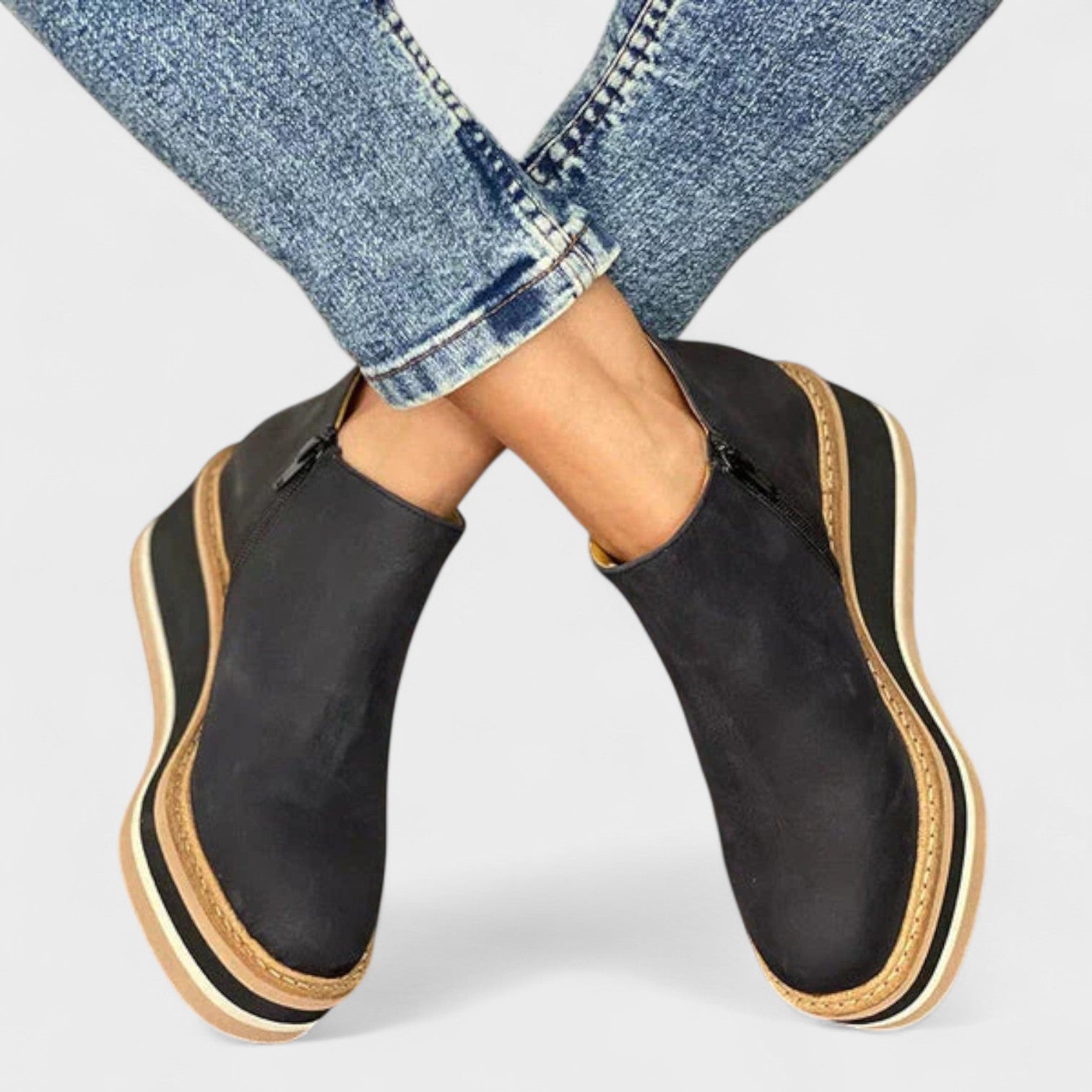 Bianca | Botas de Couro de Luxo em Bege e Preto, do 35 ao 43