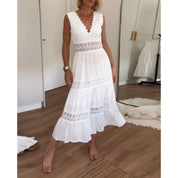 Charlotte - Vestido de renda artesanal com decote em V