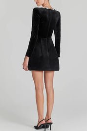 Barbara™ | Vestido curto de veludo