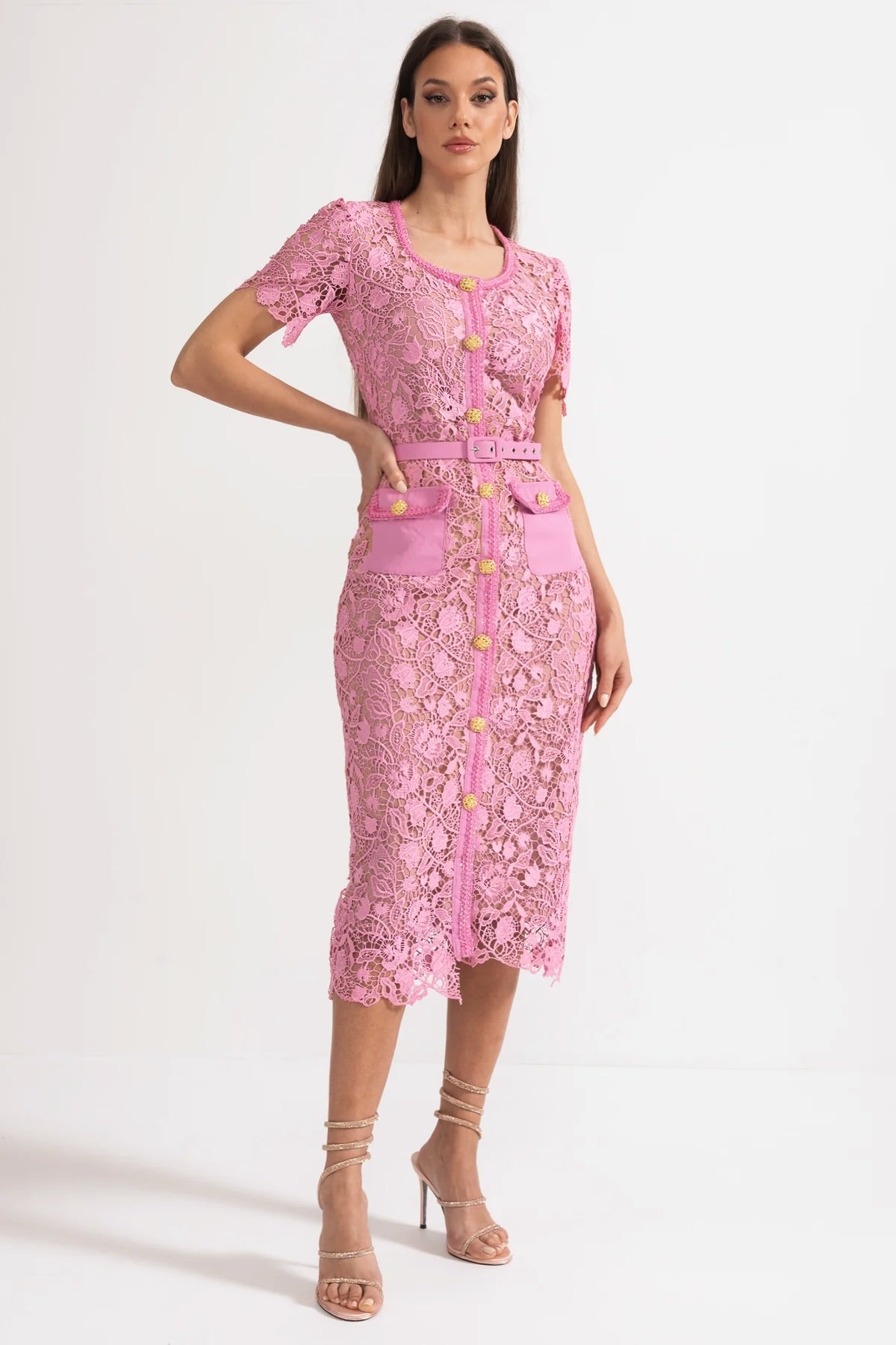 Inês | Vestido Midi de Renda Floral com Cintura Franzida — Rosa