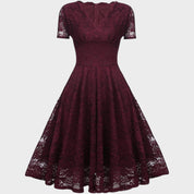 Mara - Vestido de Renda Floral