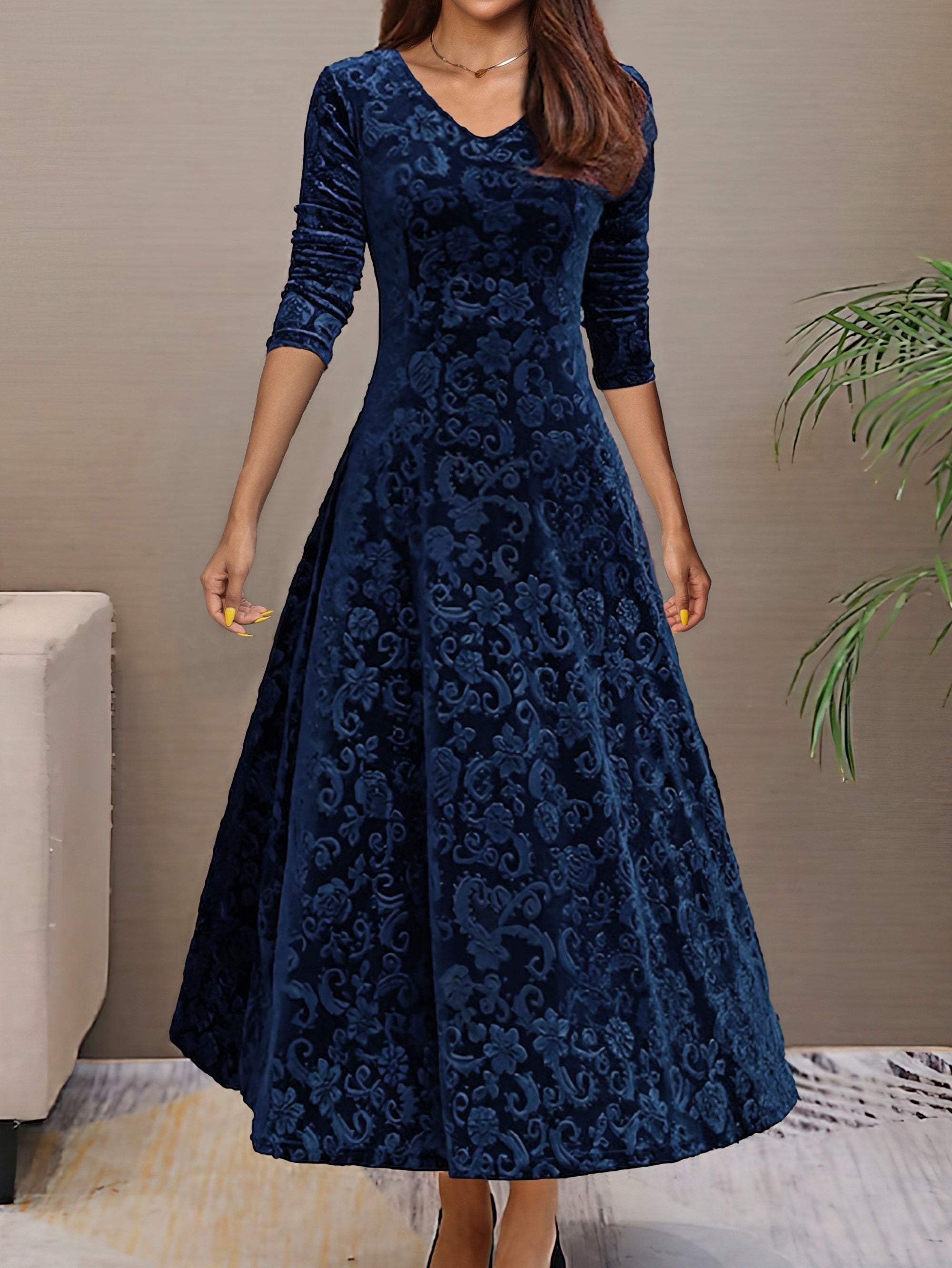 Denise | Elegante vestido de festa em veludo com decote em V