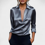 Nádia - Blusa Premium com decote em V