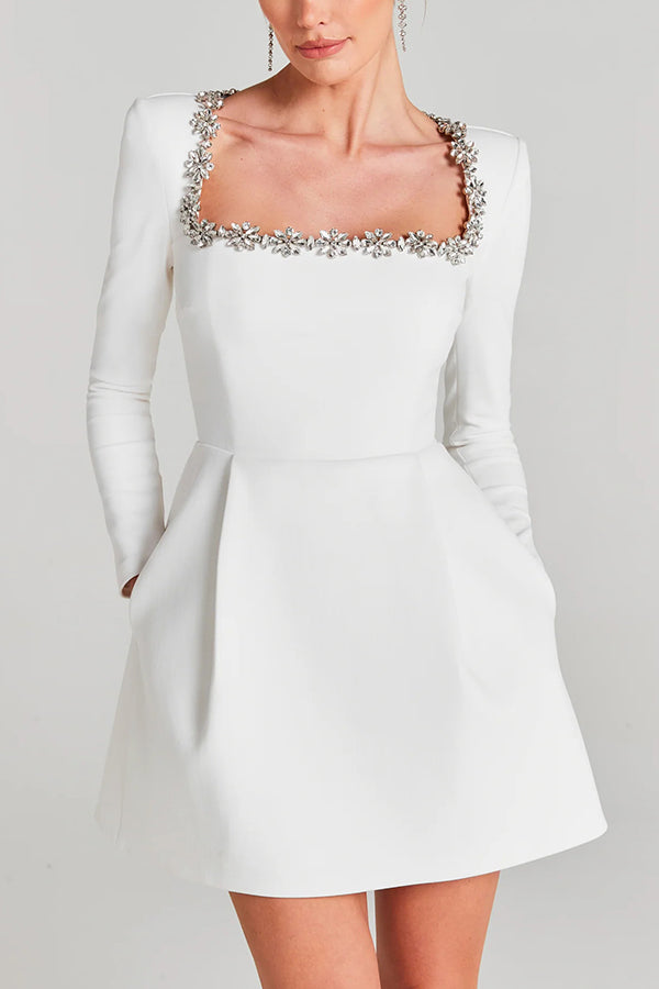 Vestido Curto de Veludo