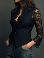 Claudia · Blazer de Mulher Preto com Renda