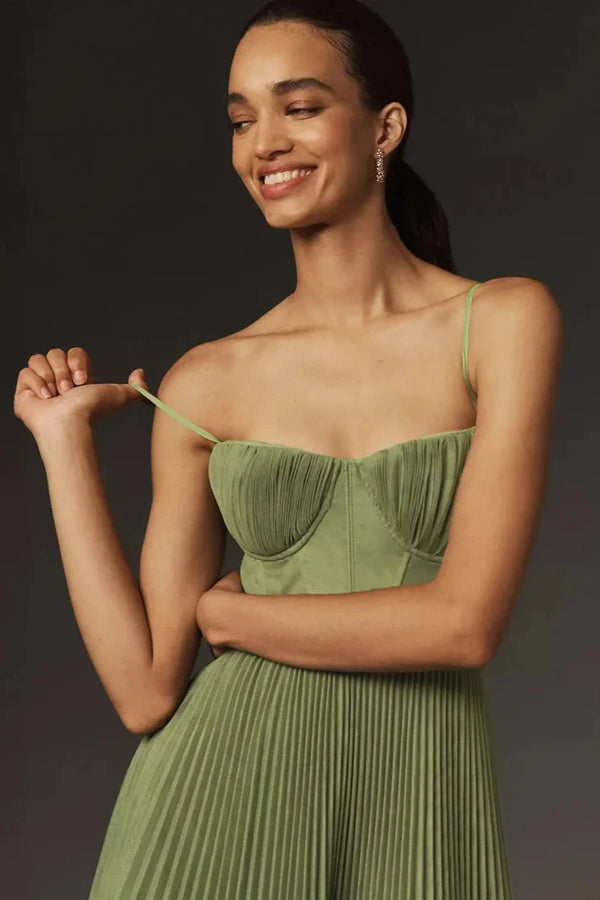 ISABELLA | VESTIDO MIDI PLISSADO ELEGANTE