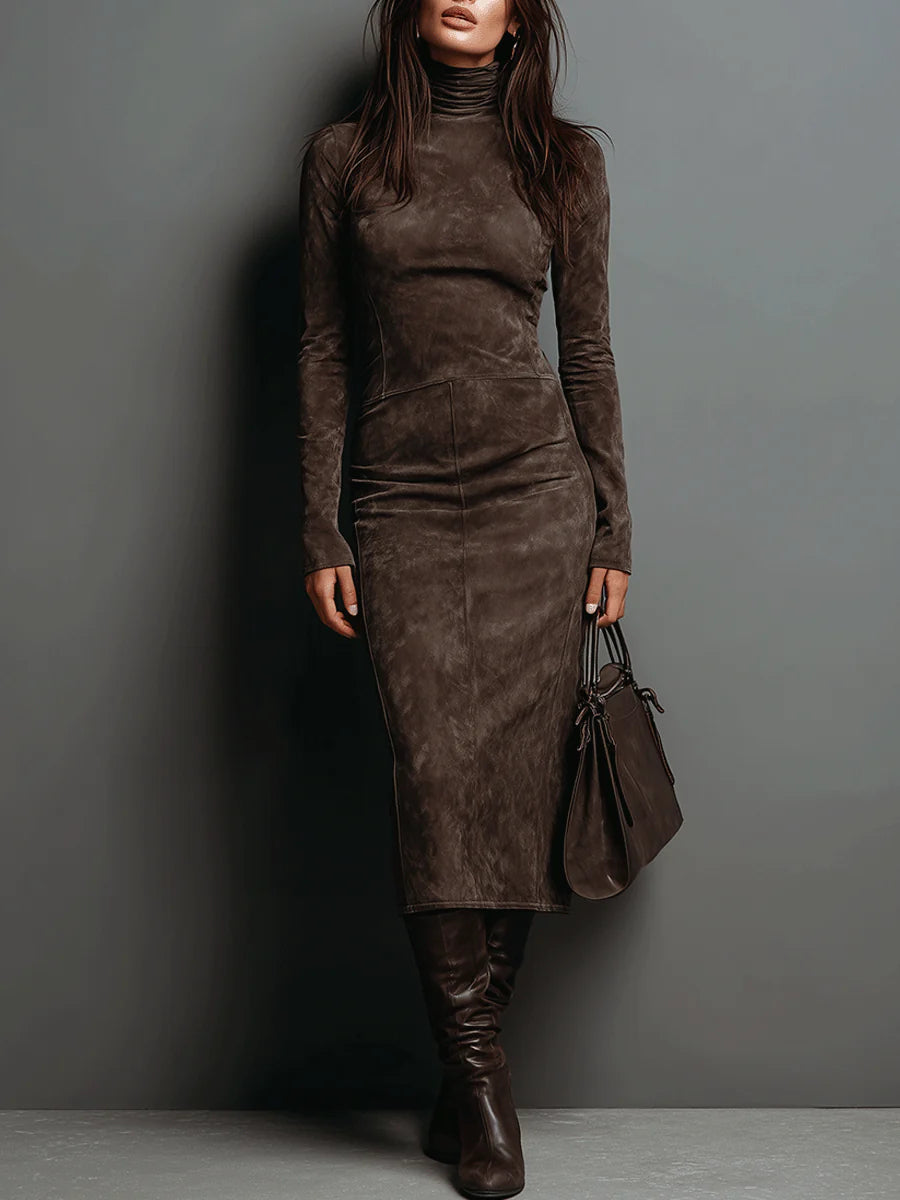 Ilaria - Vestido Midi em Suede com Gola Alta e Mangas Longas