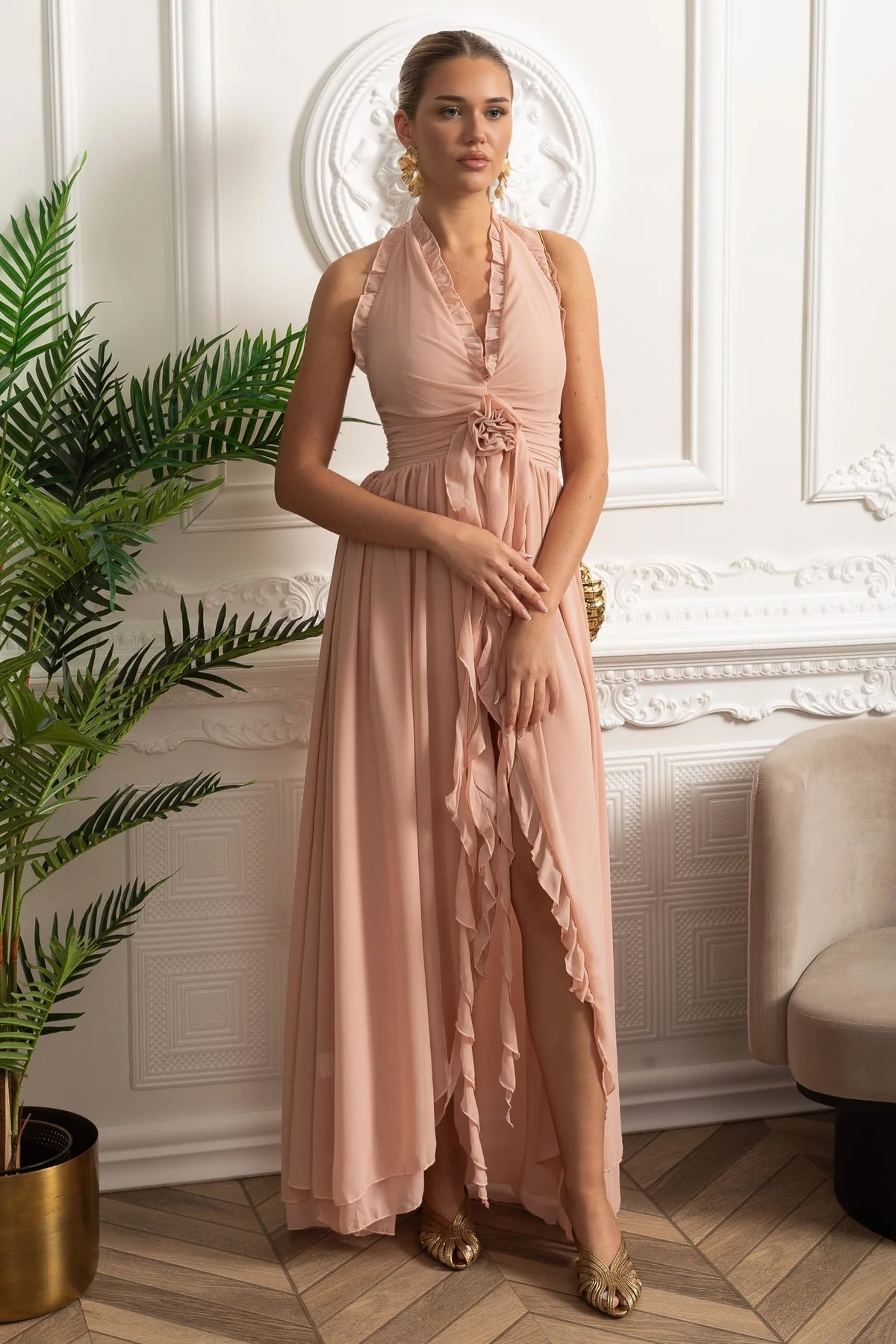 Catarina | Vestido Maxi Halter com Detalhe Rosette — Rosa