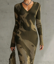 Maria - Vestido Tricot 'Camo Chic' Decote V