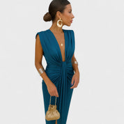 Júlia - Vestido de Decote Aberto