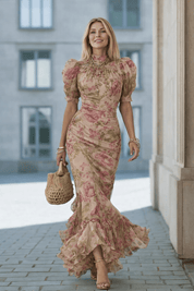Valentina | Vestido Maxi Floral com Mangas Abullonadas que Encanta à Primeira Vista