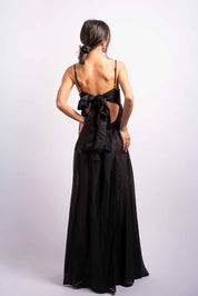 Amália Rodrigues | O Vestido Longo em Lyocell que Faz Cada Entrada uma Obra de Arte
