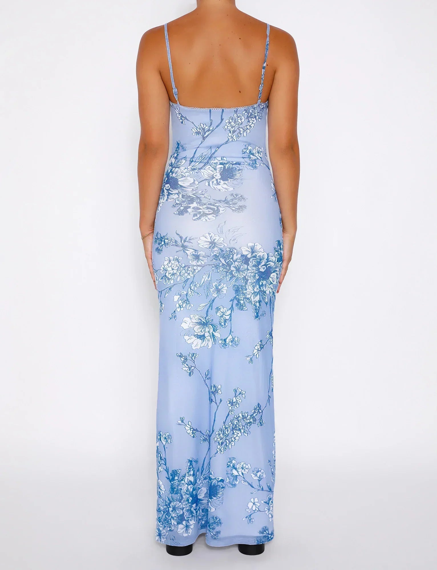 Sofia - Vestido de Renda Floral