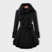 Ema - Casaco Elegante com Gola de Pele