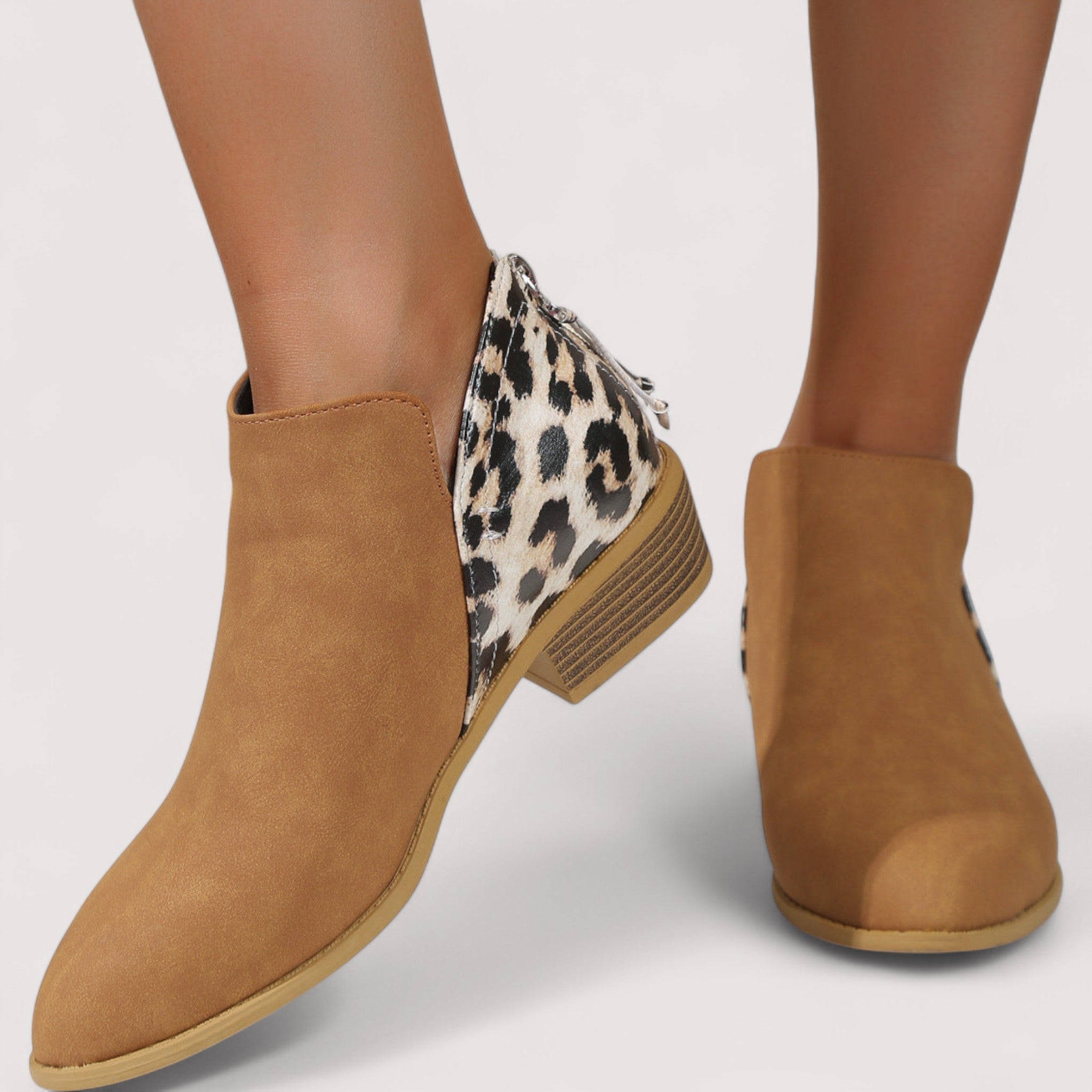 Julia | Botas de Camurça Elegantes em Caqui e Preto, do 36 ao 43