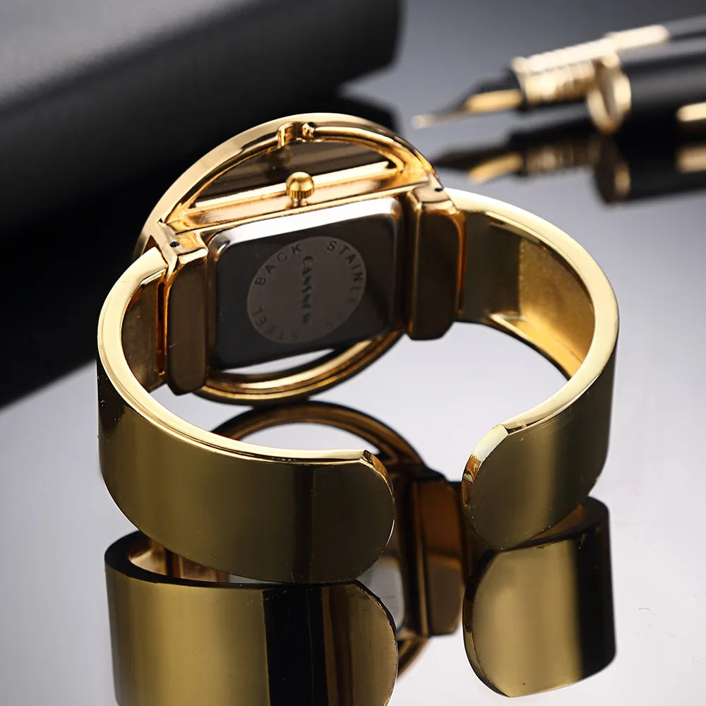 Maria® Ousado Preto & Dourado