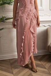 Filipa | Vestido Midi Plissado Halter com Babados em Cascata — Rosa