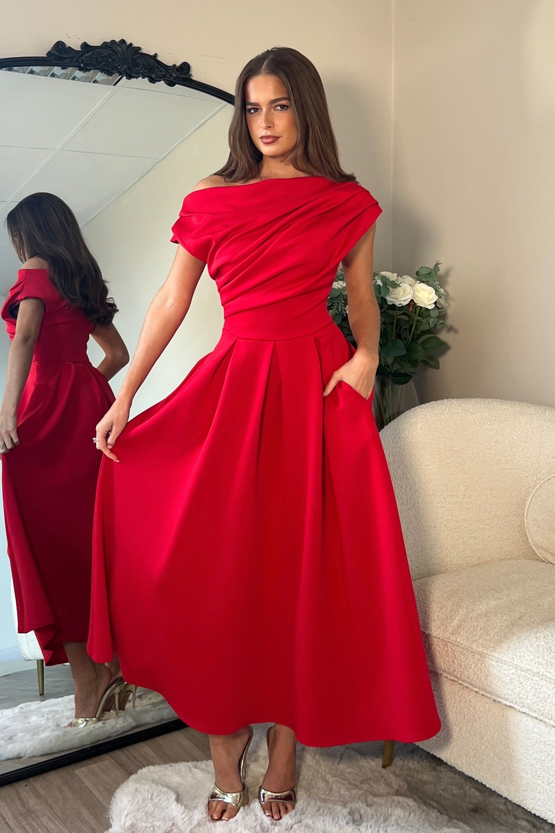Vestido Midi Betty Decote Assimétrico