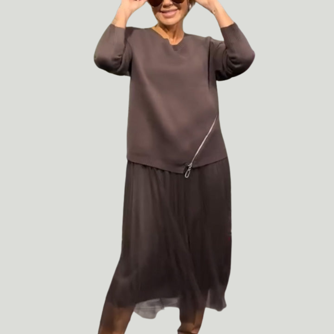 Ullé | Vestido elegante de malha e tule para mulher