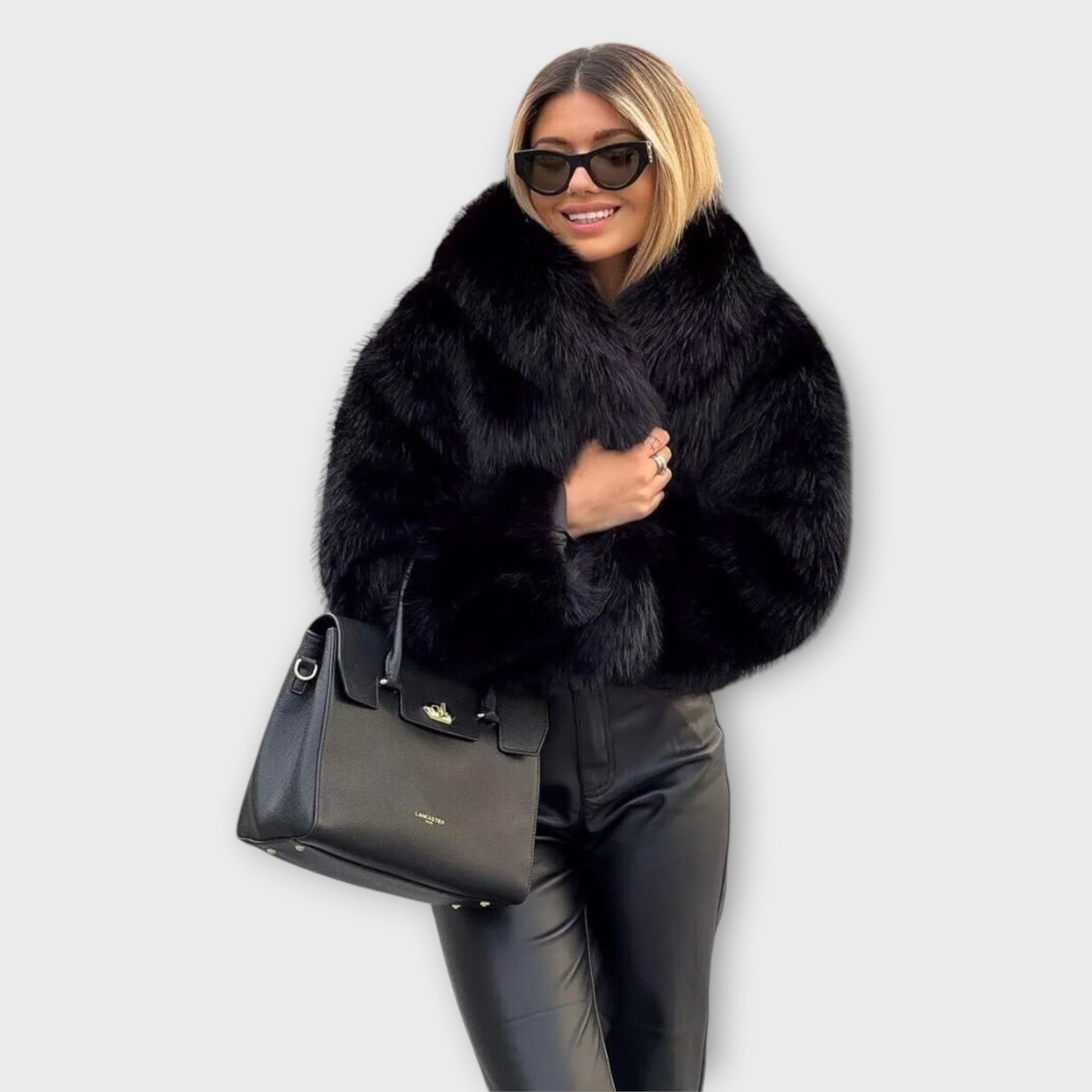 Soera-Jenna-Fur-Coat-09-Photoroom_35b65a12-6df9-42ba-b430-bda639548c80.jpg