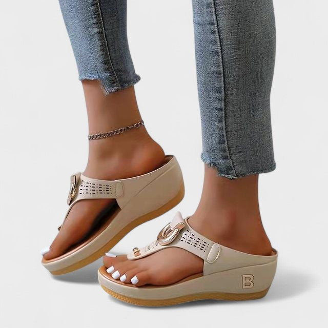 Women-New-Summer-Sandals-Open-Toe-Beach-Shoes-Flip-Flops-Wedges-Comfortable-Slippers-Cute-Sandals-Plu.jpg_640x640_0d9c7a57-676d-46ea-8721-5f4330a13093-Photoroom.jpg