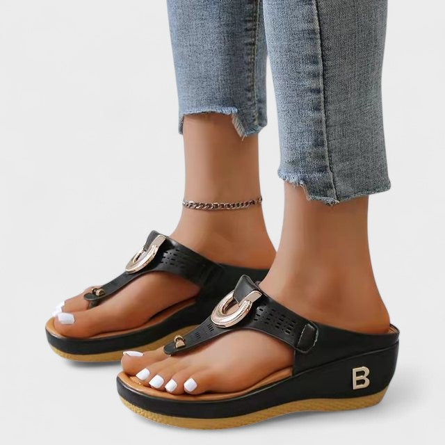 Women-New-Summer-Sandals-Open-Toe-Beach-Shoes-Flip-Flops-Wedges-Comfortable-Slippers-Cute-Sandals-Plu.jpg_640x640_29a84b21-31dc-43f4-99c3-dcdf667a7da8-Photoroom.jpg
