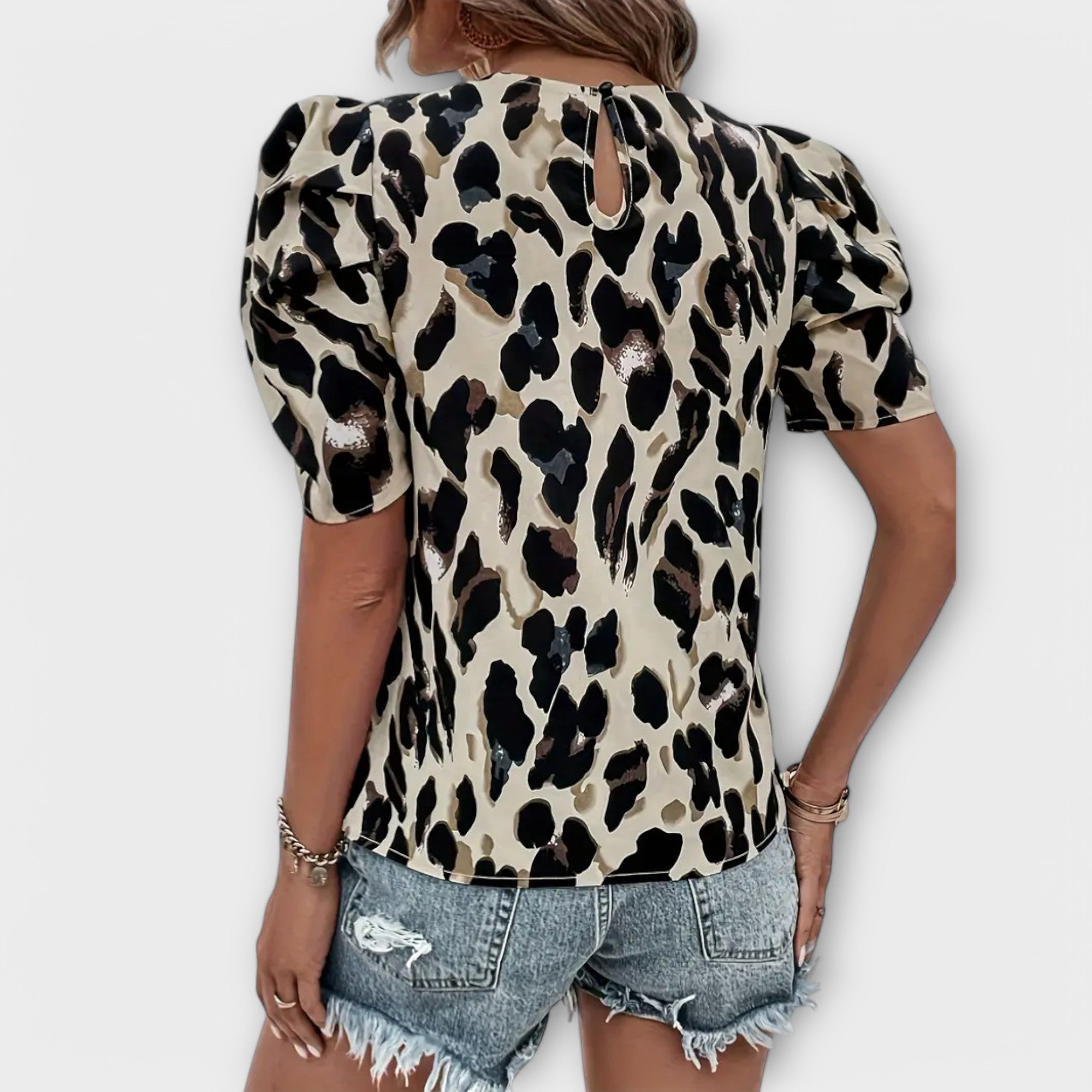 Amélia - Blusa Versátil