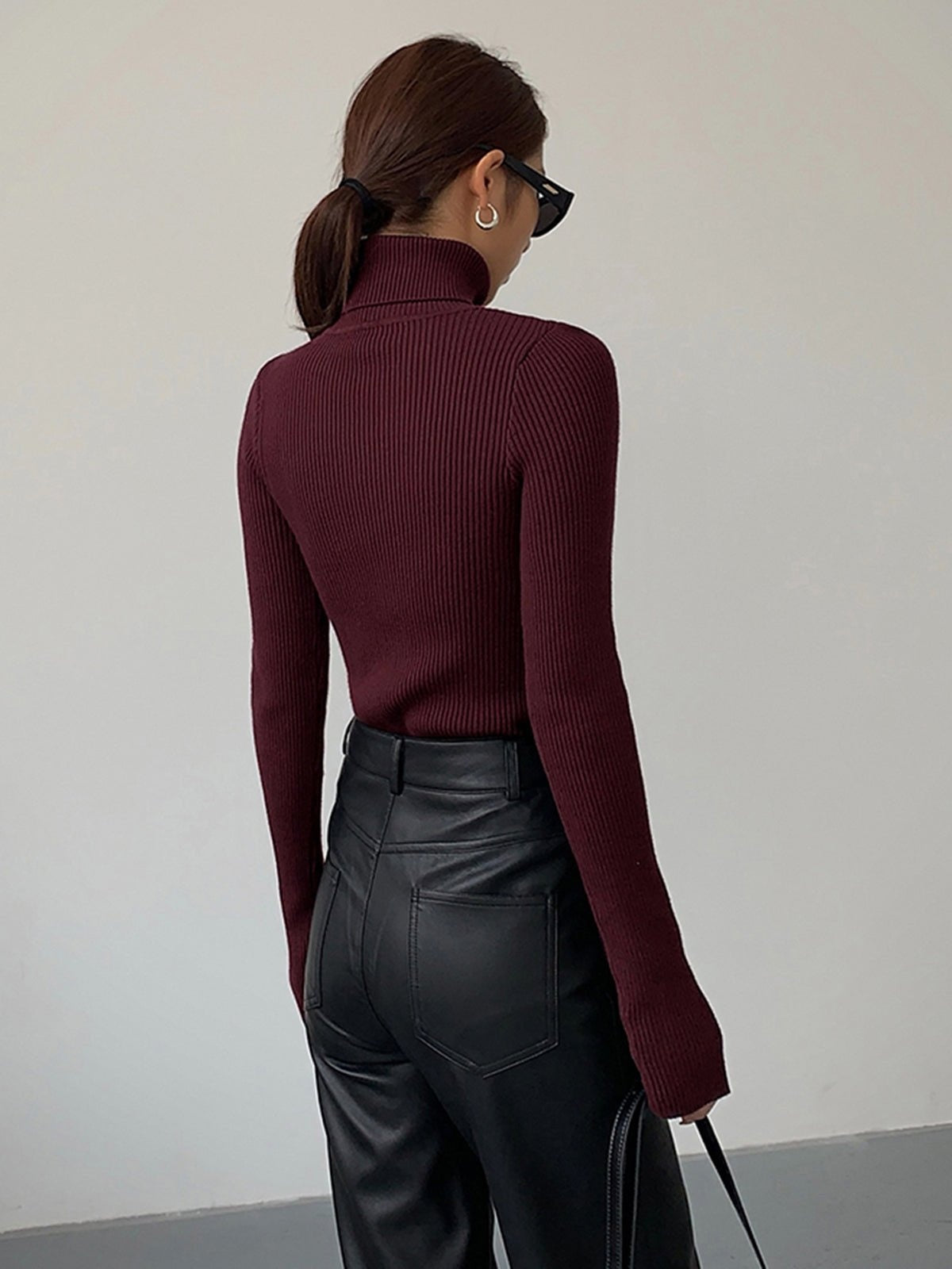 Ana | Camisola de Malha Canelada Mulher Gola Alta Manga Comprida