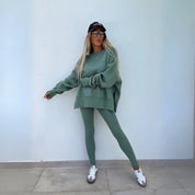 Ana | Conjunto Sweatshirt Mulher Oversize e Leggings Caneladas