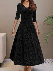 Denise | Elegante vestido de festa em veludo com decote em V