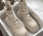 Inês | Botas Militares Mulher Plataforma com Atacadores e Fivelas