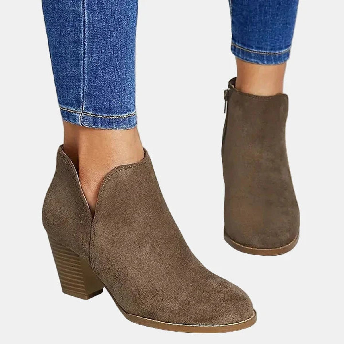 Carla | Botins de Camurça Mulher Salto Bloco com Fecho Lateral