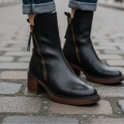 Carla | Chelsea Boots Mulher de Couro Salto Bloco