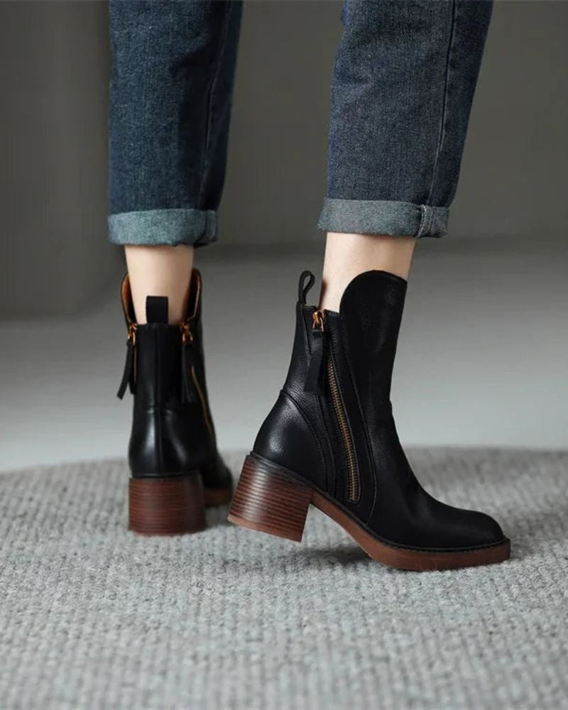 Carla | Chelsea Boots Mulher de Couro Salto Bloco