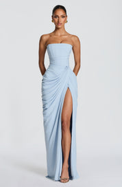 SKY - Elegância escultural que define a tua figura para Mulher