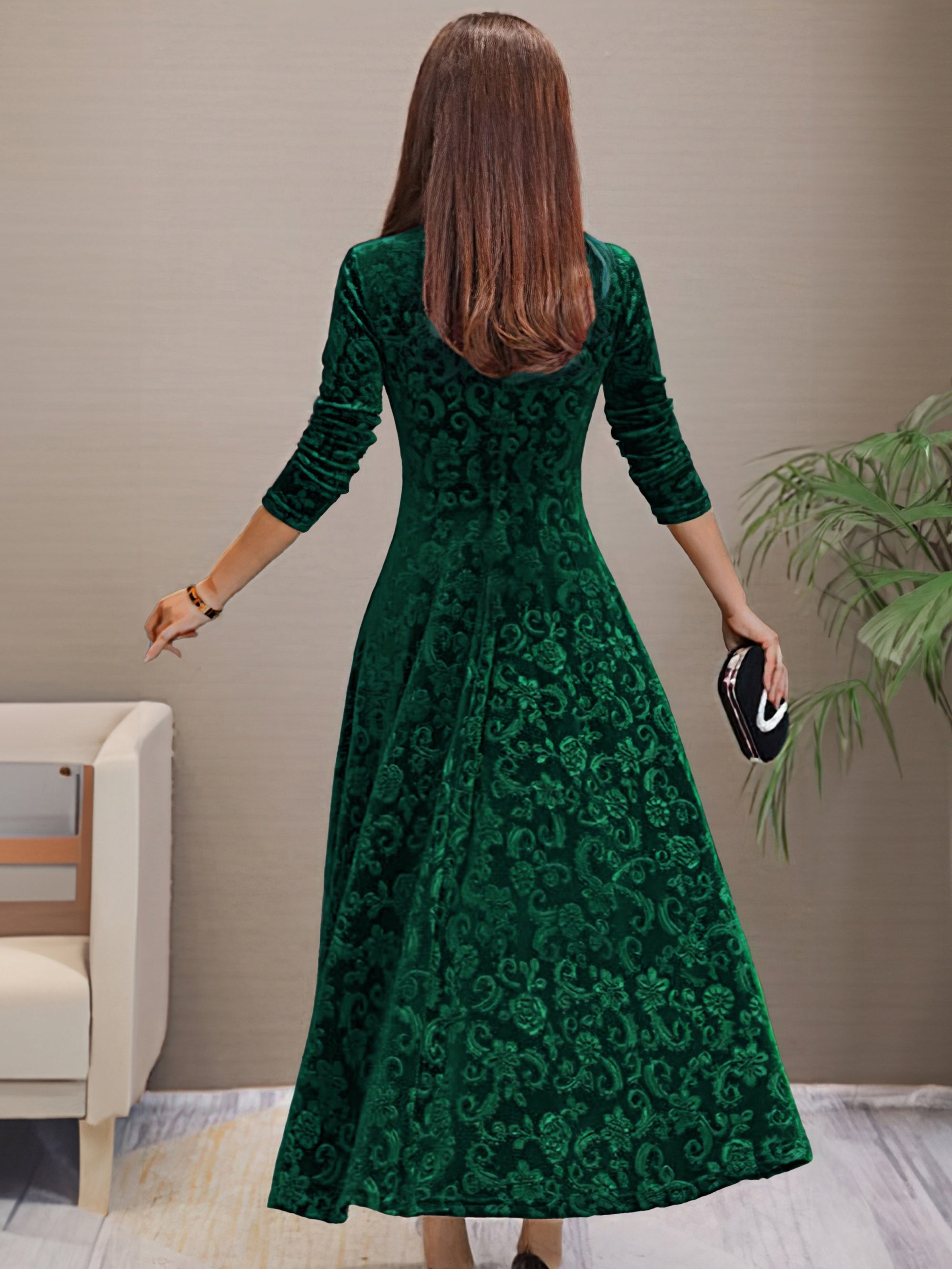 Denise | Elegante vestido de festa em veludo com decote em V
