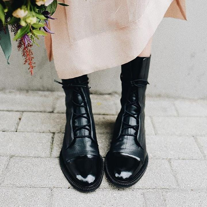 Diana | Botas Militares de Couro Mulher com Atacadores