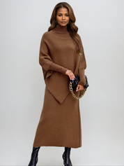 Diana | Conjunto de Malha Mulher Poncho Gola Alta Saia Midi