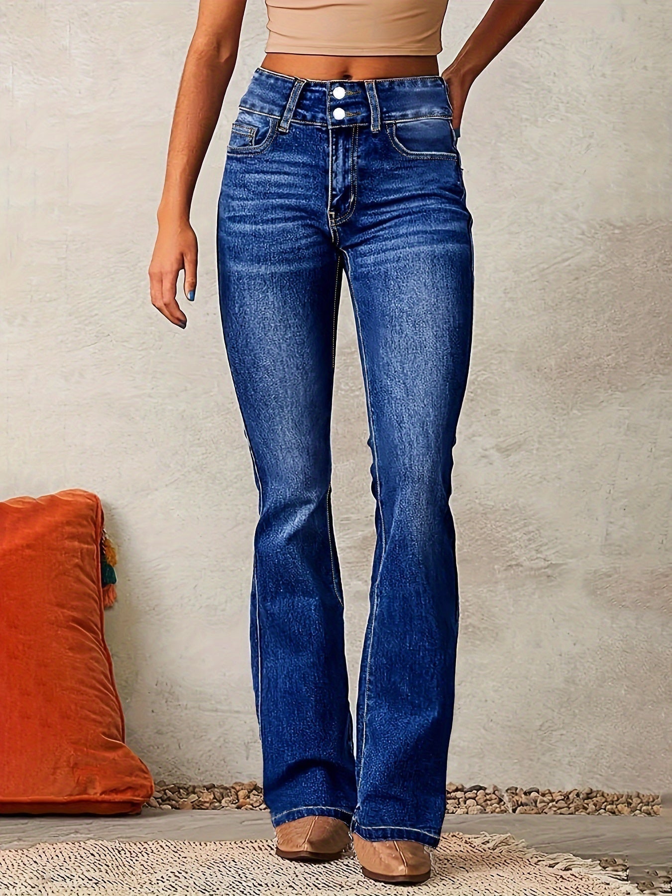 Diana | Jeans Cintura Alta Mulher Perna Boca de Sino
