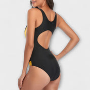 Inês – Fato de banho desportivo com recortes