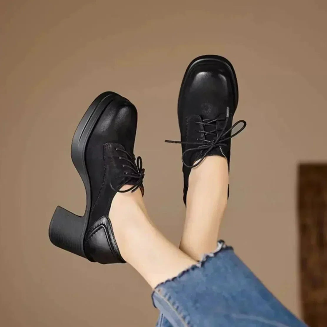 francisca-sapatos-oxford-mulher-salto-bloco-com-atacadores-1.jpg