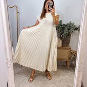 Ana - Vestido de Conforto Atemporal