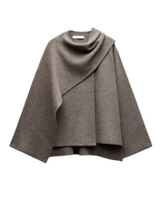 Irina | Poncho de Lã Mulher Assimétrico com Gola