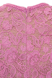 Inês | Vestido Midi de Renda Floral com Cintura Franzida — Rosa